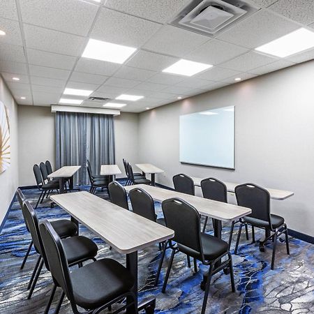 Fairfield Inn & Suites Tulsa Downtown Arts District מראה חיצוני תמונה