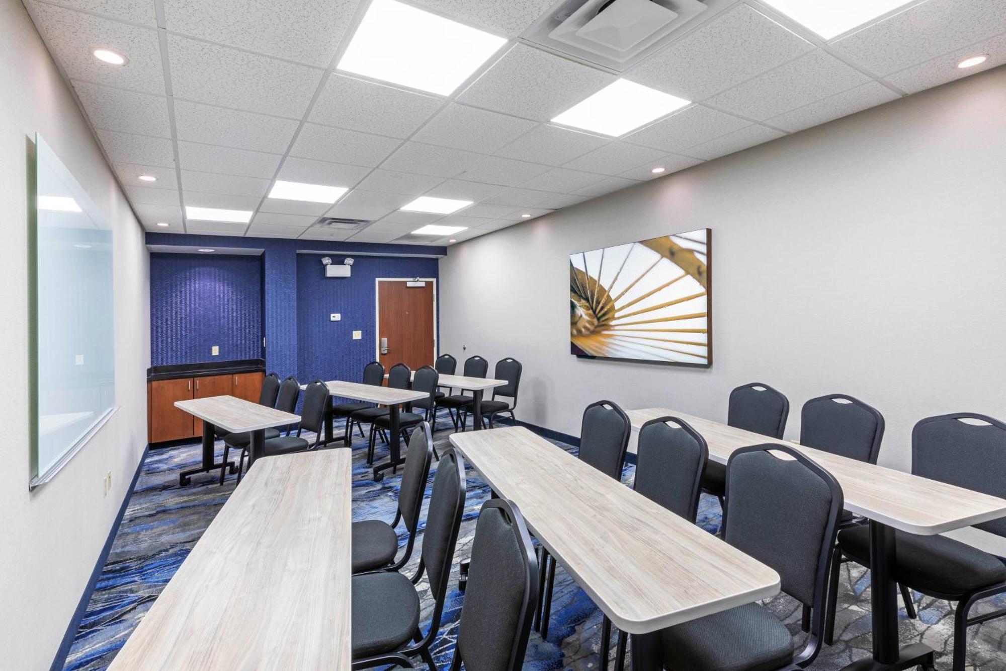 Fairfield Inn & Suites Tulsa Downtown Arts District מראה חיצוני תמונה