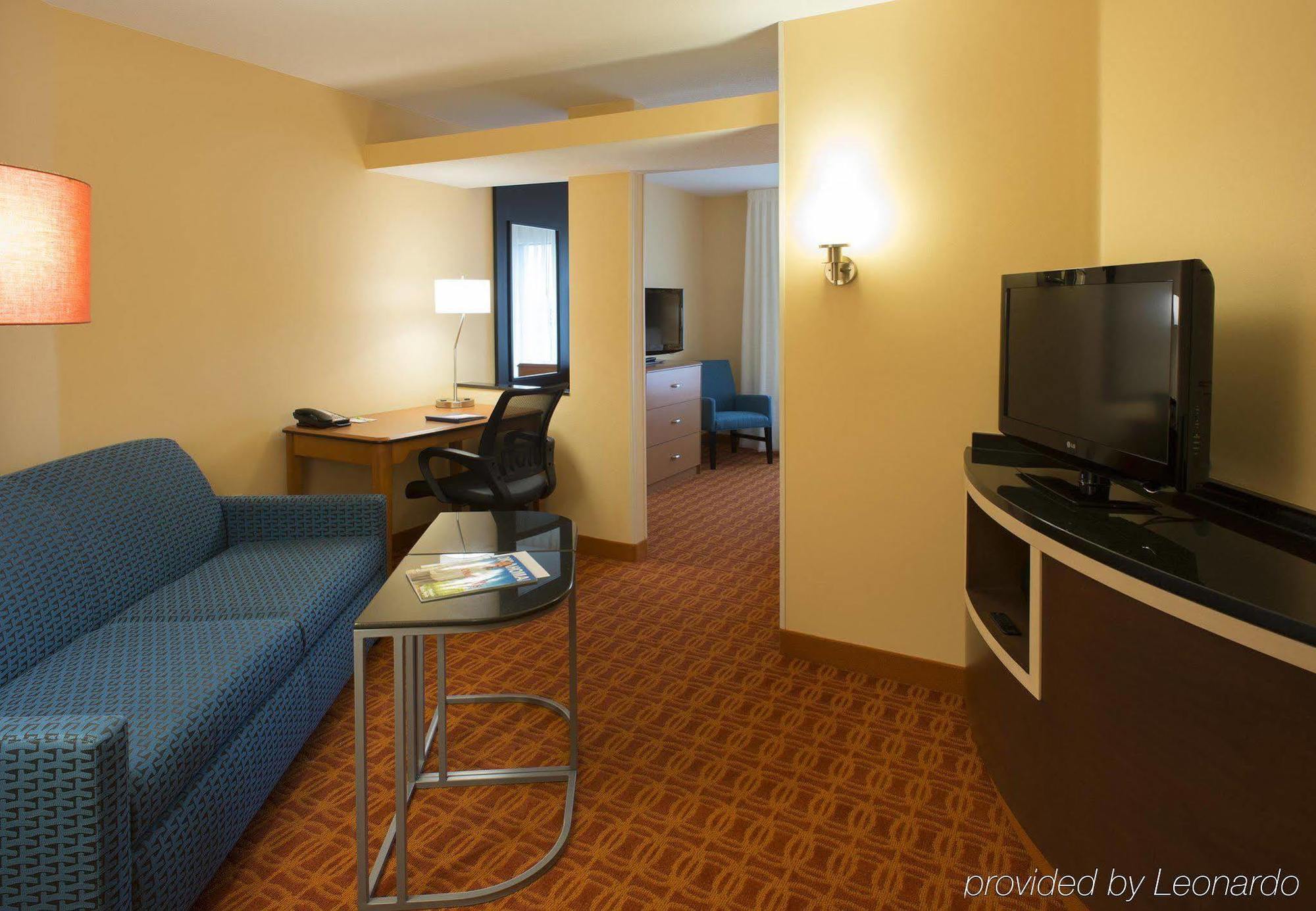 Fairfield Inn & Suites Tulsa Downtown Arts District מראה חיצוני תמונה